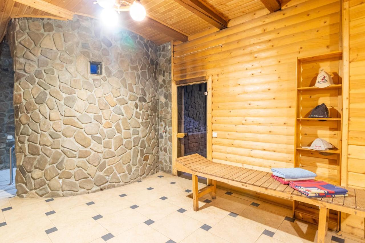 Laguna スラブスク エクステリア 写真